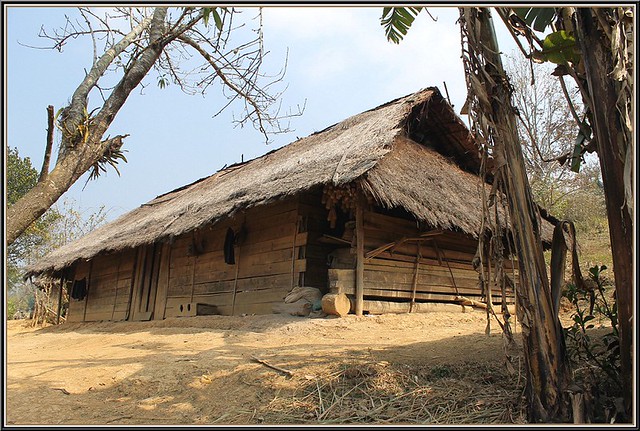 Detail Rumah Adat Laos Nomer 53