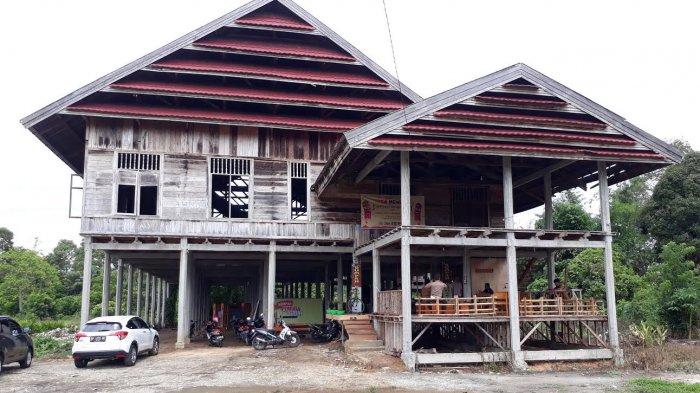 Detail Rumah Adat Luwu Nomer 5