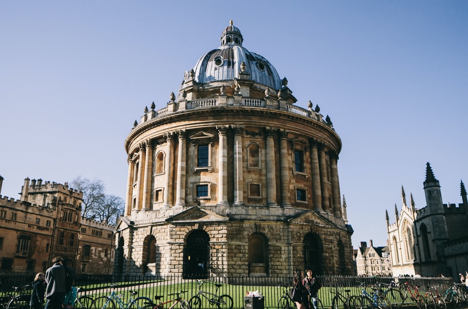 Detail University Of Oxford Inggris Nomer 31