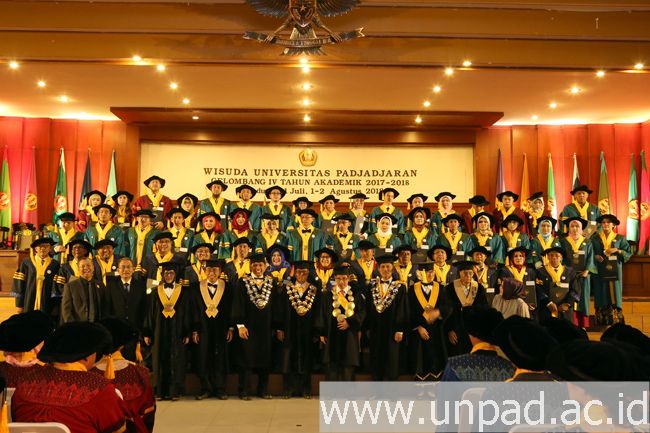 Detail Unpad Ac Id Foto Wisuda Nomer 11