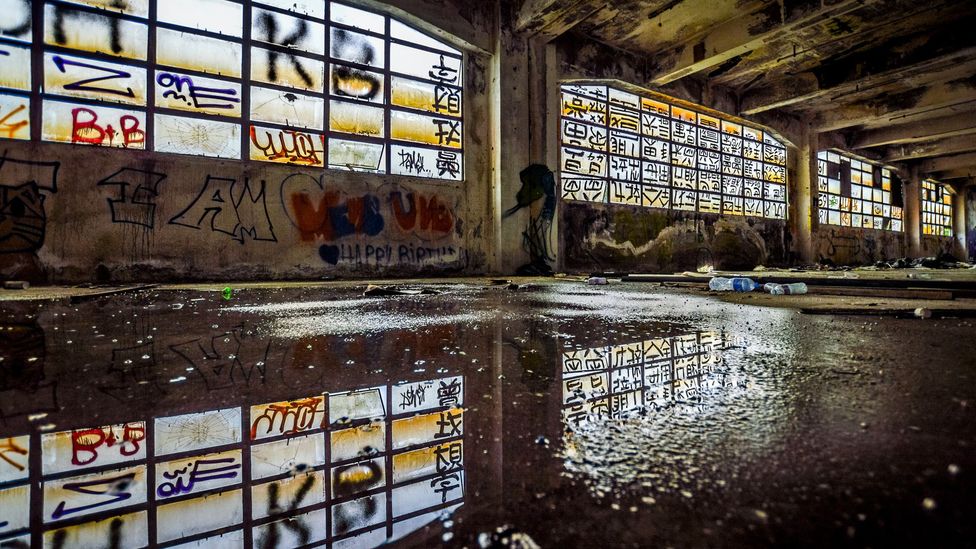 Detail Urbex Anonymous Nomer 10