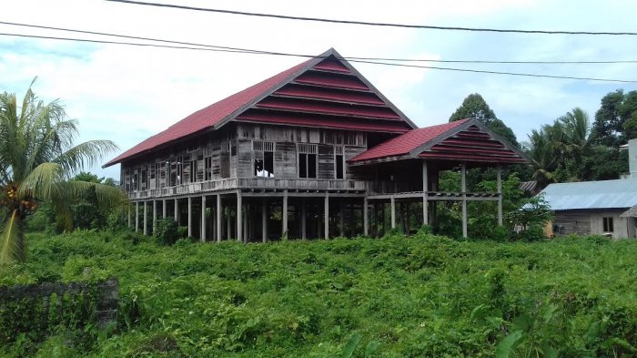 Detail Rumah Adat Luwu Nomer 20