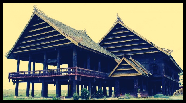 Detail Rumah Adat Luwu Nomer 43