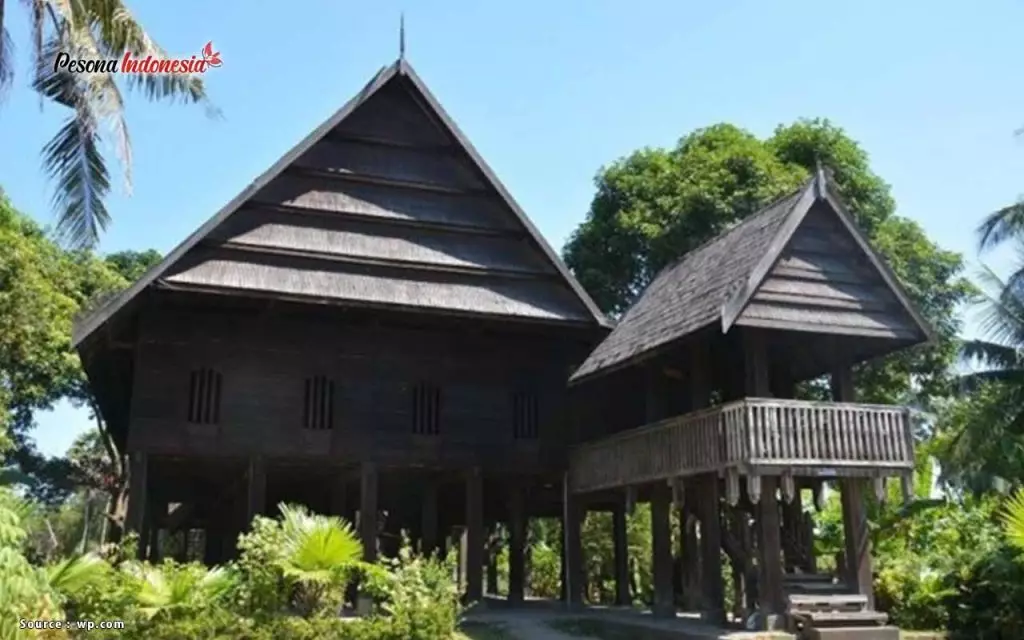 Detail Rumah Adat Luwu Nomer 47
