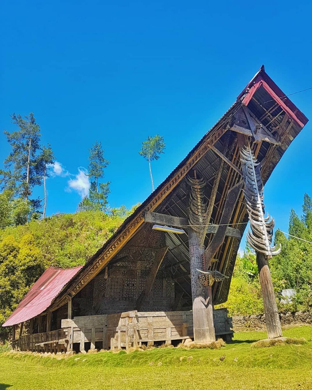 Detail Rumah Adat Masyarakat Toraja Nomer 40