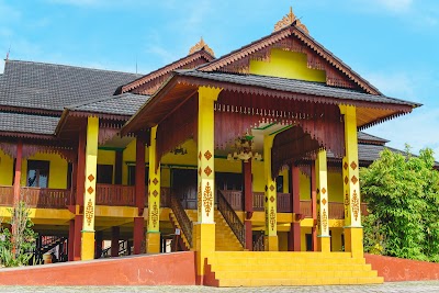 Detail Rumah Adat Melayu Pontianak Nomer 44