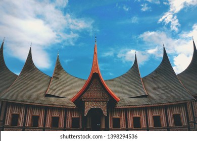 Detail Rumah Adat Padang Sumatera Barat Nomer 37