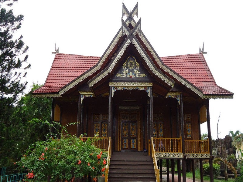 Detail Rumah Adat Panggung Berasal Dari Nomer 3