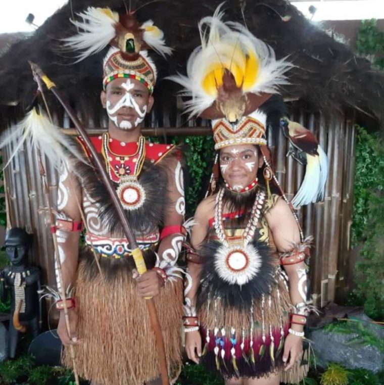 Rumah Adat Papua Nugini 58+ Koleksi Gambar