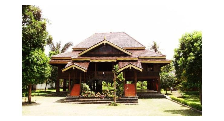 Detail Rumah Adat Provinsi Bengkulu Nomer 52