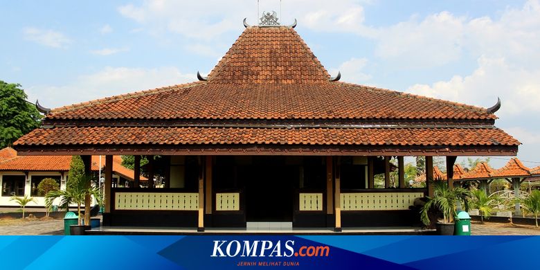 Detail Rumah Adat Solo Nomer 39