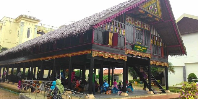 Detail Rumah Adat Suku Aceh Nomer 47