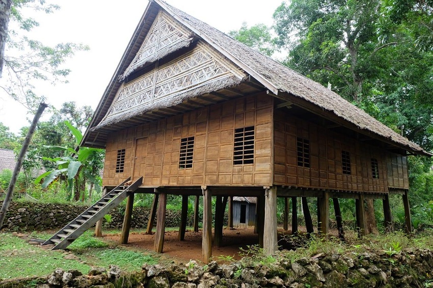 Detail Rumah Adat Suku Kajang Nomer 11