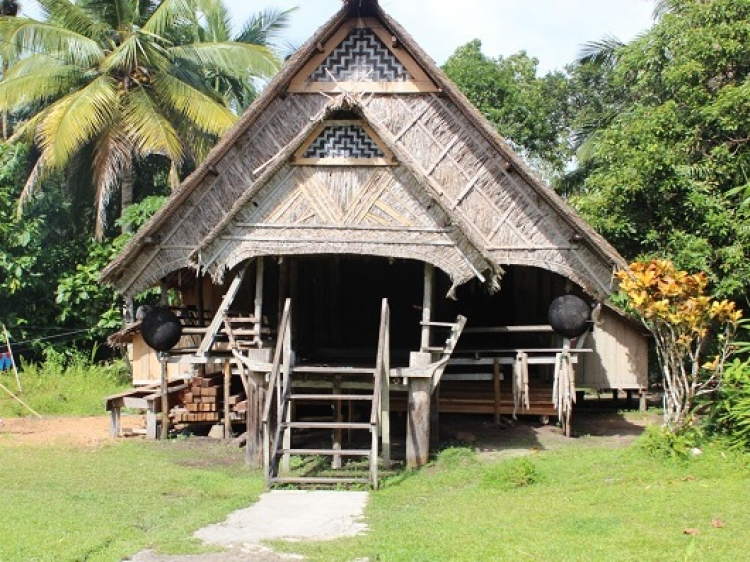 Detail Rumah Adat Suku Mentawai Nomer 26