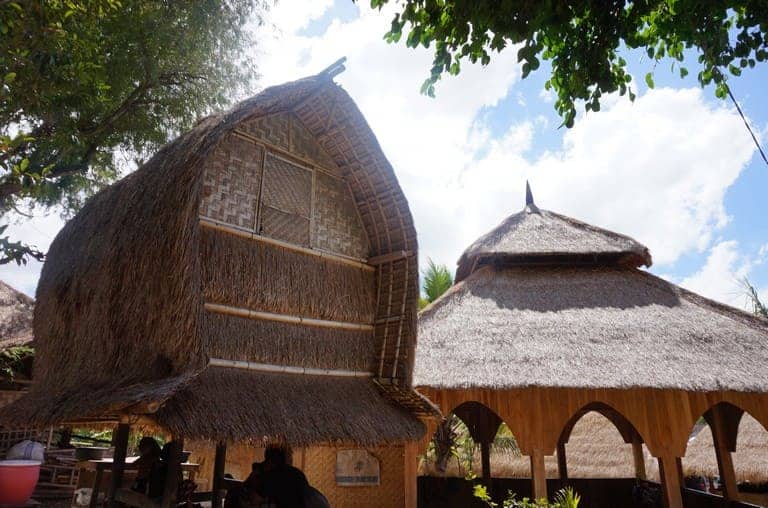Rumah Adat Suku Sumbawa 52+ Koleksi Gambar