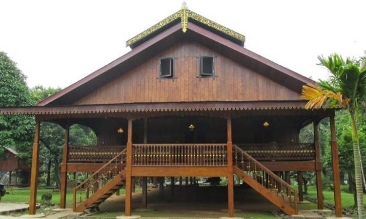 Download Rumah Adat Sulawesi Tengah Nomer 13