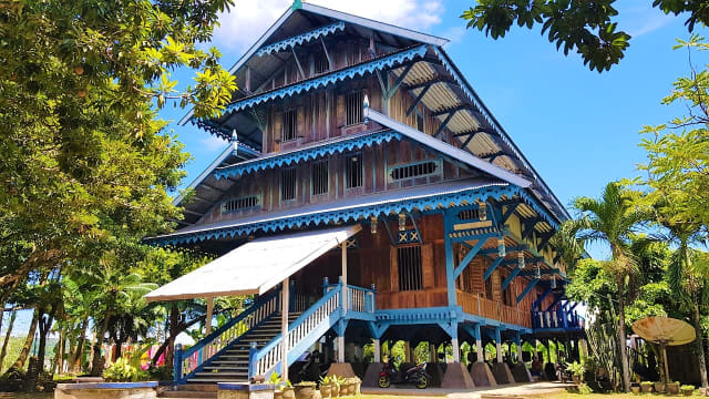 Detail Rumah Adat Sulawesi Tenggara Nomer 7