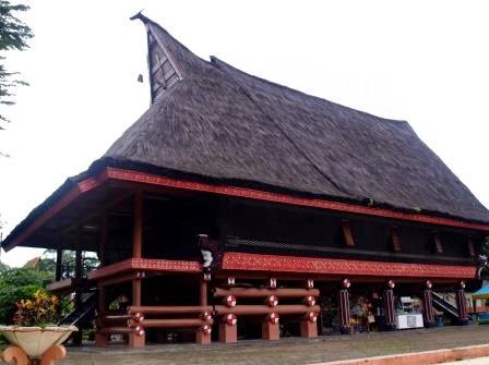 Detail Rumah Adat Ternate Nomer 18