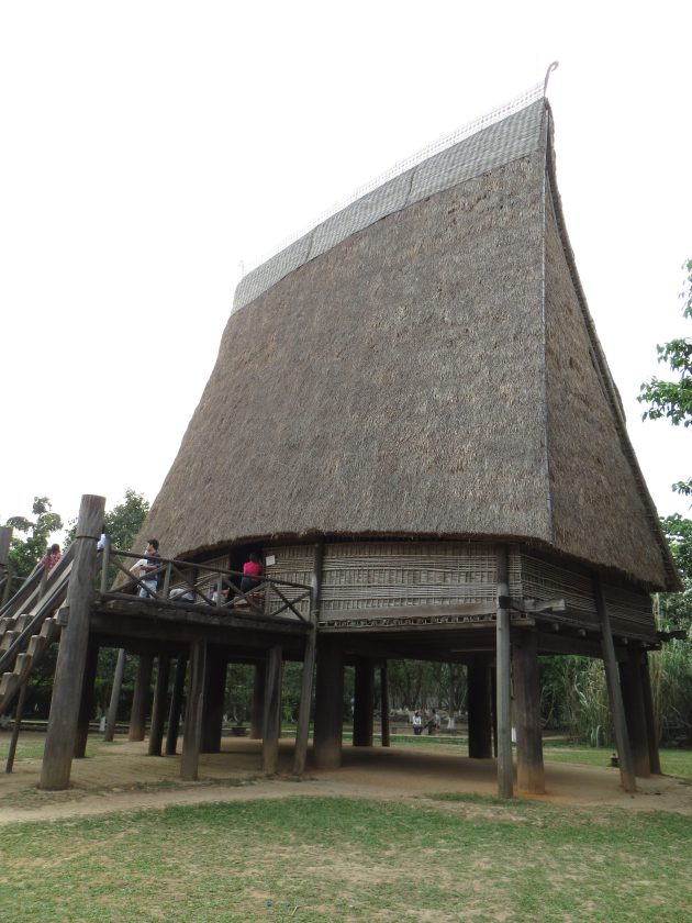 Detail Rumah Adat Vietnam Koleksi Nomer 19