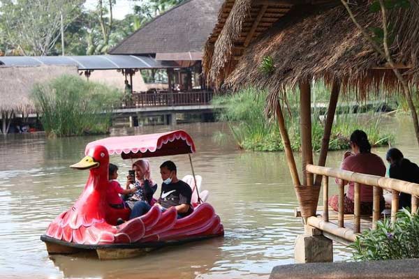 Detail Rumah Air Resto Bogor Nomer 22