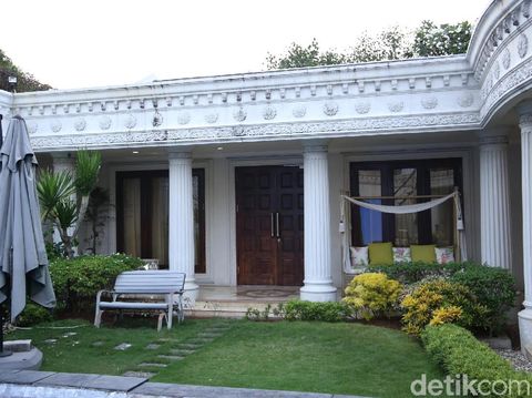 Detail Rumah Anang Ashanty Berhantu Nomer 16