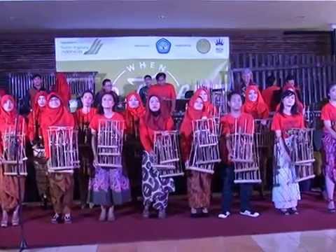 Detail Rumah Angklung Indonesia Nomer 13