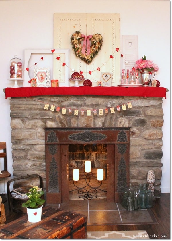 Detail Valentines Day Banner For Fireplace Nomer 30