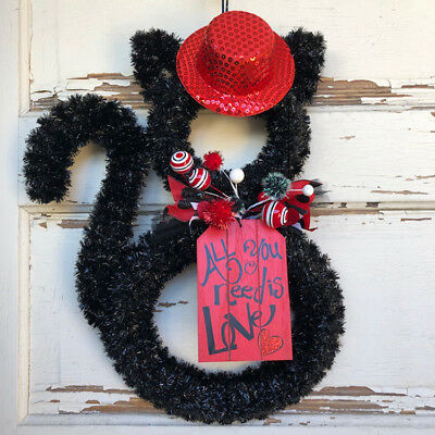 Detail Valentines Tinsel Garland Nomer 26