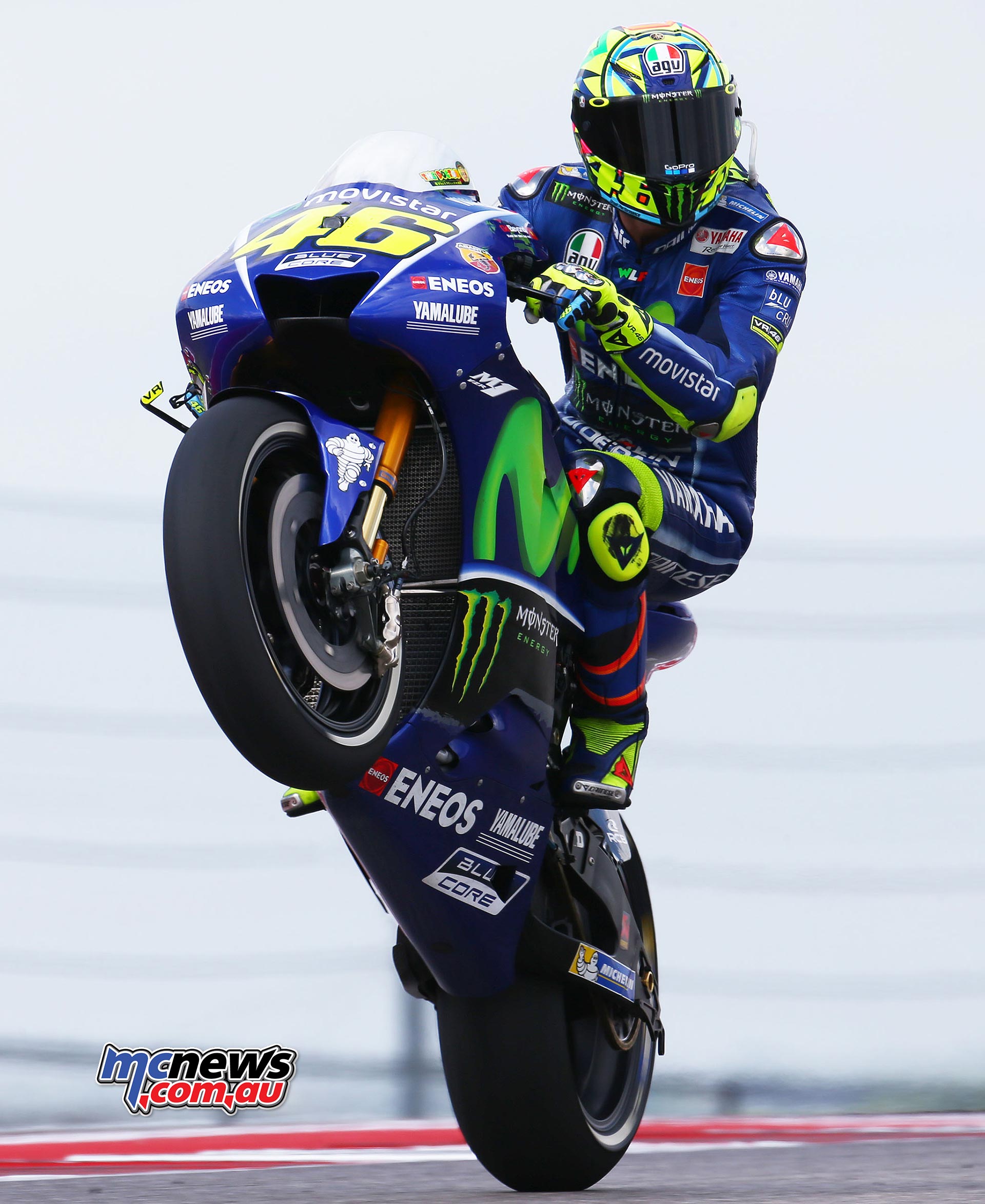 Detail Valentino Rossi Wallpaper 2017 Nomer 21