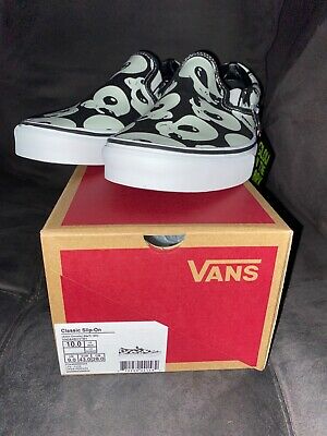 Detail Vans Alien Ghost Nomer 13