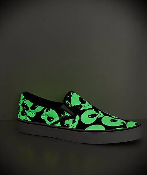 Detail Vans Alien Ghost Nomer 50