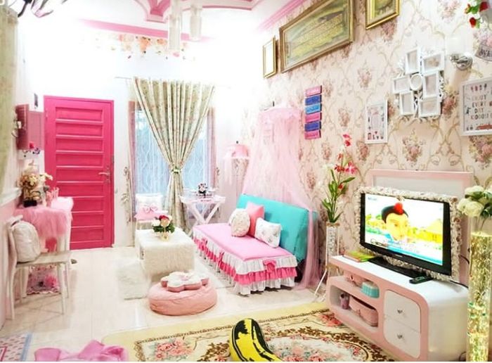 Detail Rumah Barbie Nyata Nomer 40