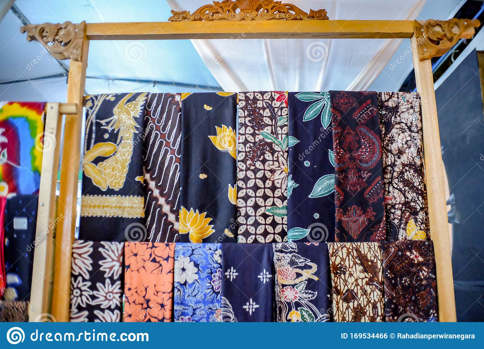 Detail Rumah Batik Surabaya Nomer 45