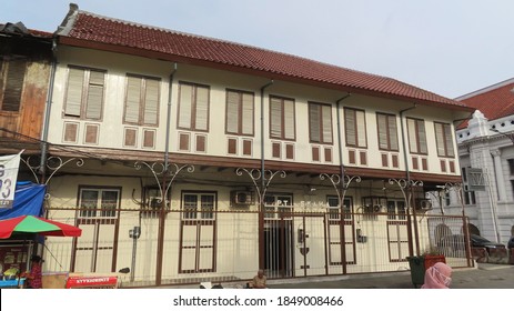 Detail Rumah Bekas Belanda Nomer 19