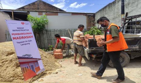 Detail Rumah Belajar Lampung Nomer 33