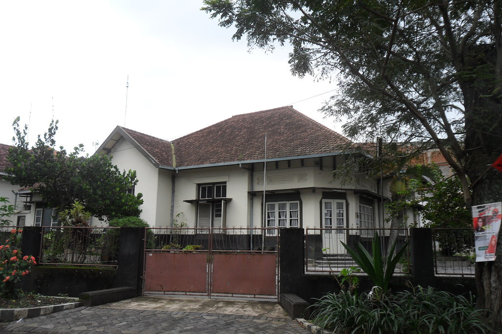 Detail Rumah Belanda Di Malang Nomer 12