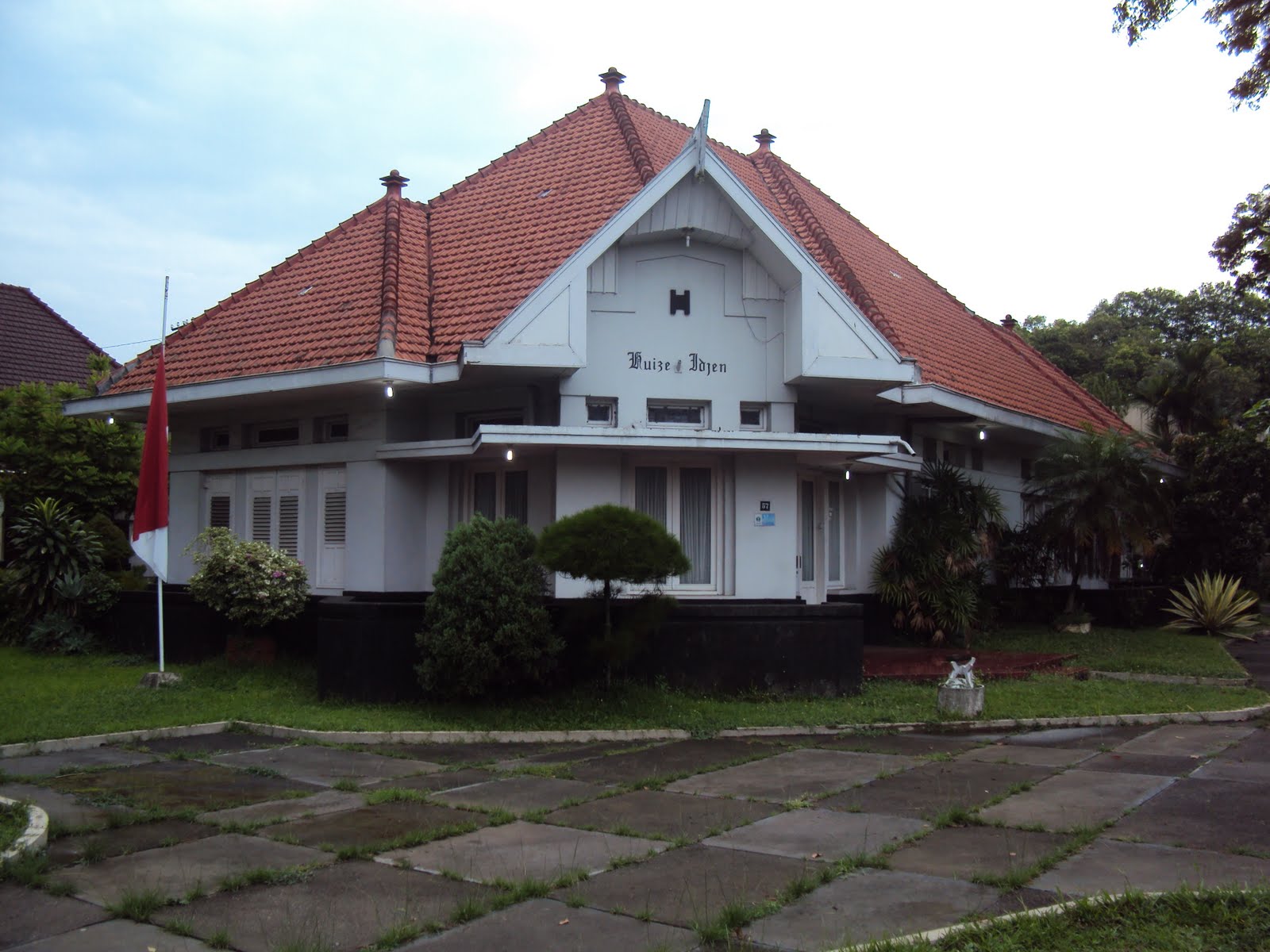 Detail Rumah Belanda Di Malang Nomer 28