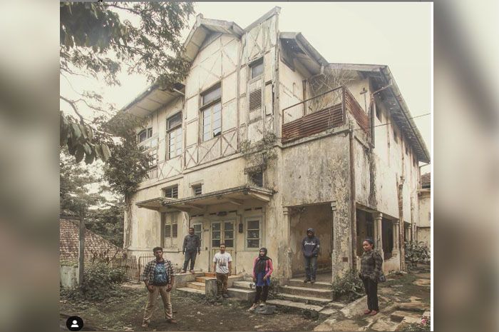 Detail Rumah Belanda Di Malang Nomer 34