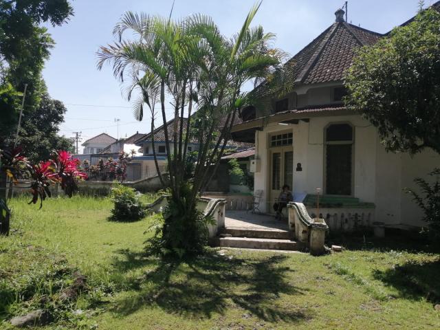 Detail Rumah Belanda Di Malang Nomer 47