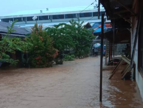 Detail Rumah Bengkulu Utara Nomer 48