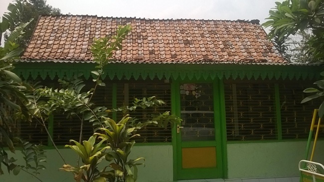 Detail Rumah Betawi Tempo Dulu Nomer 10