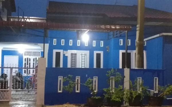 Detail Rumah Biru Putih Nomer 14