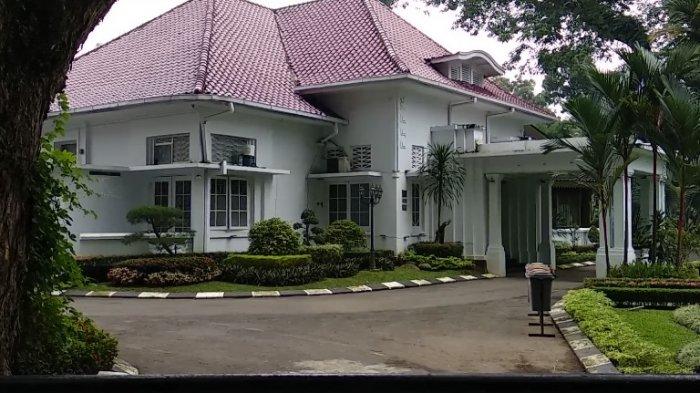 Detail Rumah Bobby Nasution Nomer 9