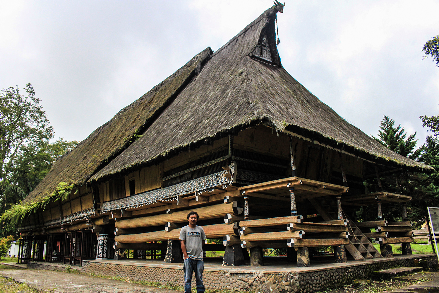 Detail Rumah Bolon Dari Nomer 31