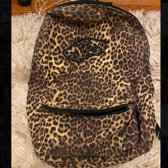 Detail Vans Cheetah Backpack Nomer 48