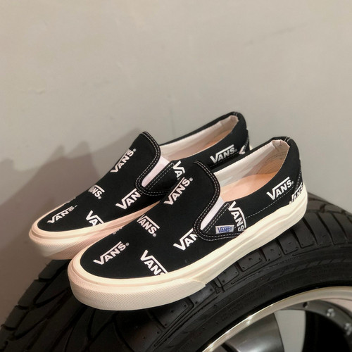 Detail Vans Font Nomer 52