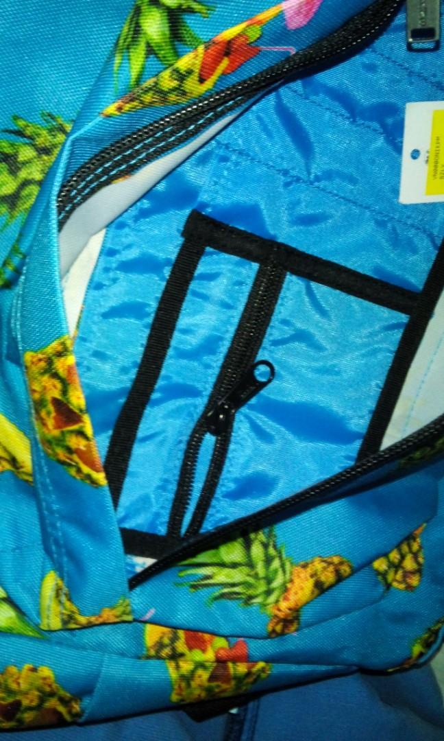 Detail Vans Pineapple Backpack Nomer 49