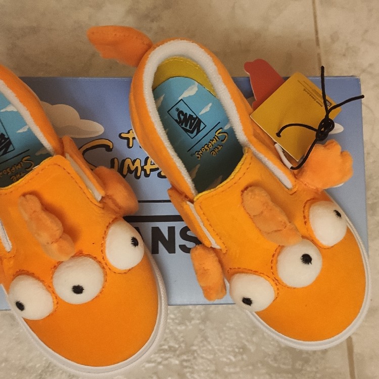 Detail Vans Simpsons Fish Nomer 33