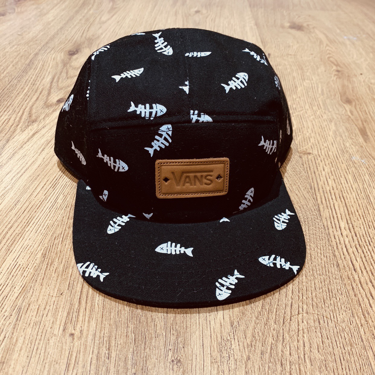 Detail Vans Skeleton Hat Nomer 40