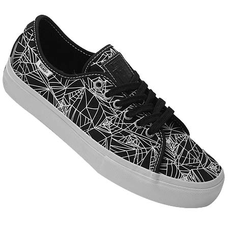 Detail Vans Spider Web Shoes Nomer 6